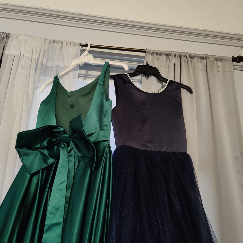 New You Get Both Elegant Green and Navy Kids Dresses - Picture 9 of 16